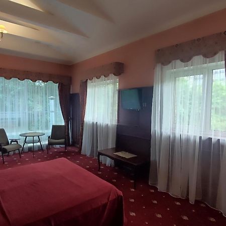 Aqvium Hotel Dnipro Exterior photo
