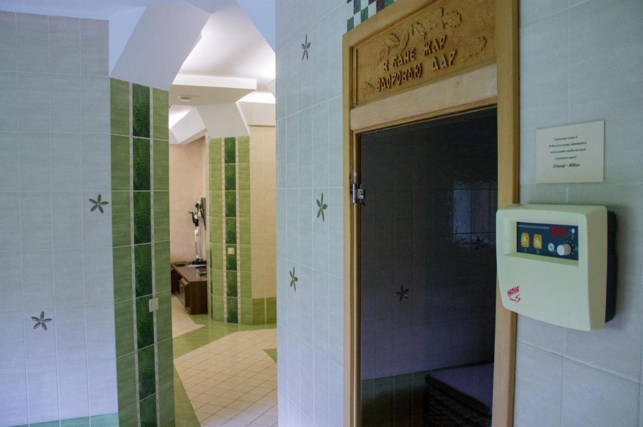 Aqvium Hotel Dnipro Exterior photo